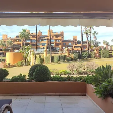Granados Del Mar Daire Estepona